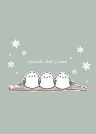 シマエナガと雪 -くすみグリーン-