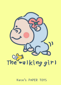 歩く女の子
