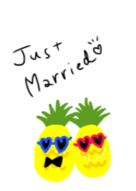 just married pineapple