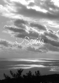 Monochrome picture White Smile7 Japan