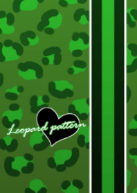 Leopard pattern -Green & hearts-