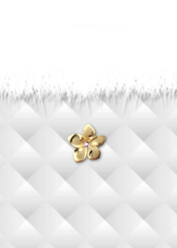 white quilting coordination flower 2