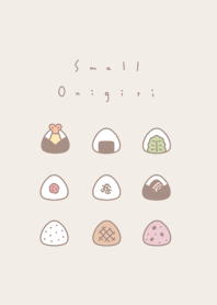 9 onigiri (line)/beige (pale)