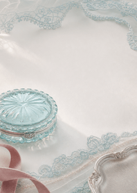 Aqua Lace Glass Compact