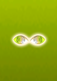魔除けのイエローグリーンアイズ