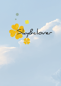 Beige Blue : sky & lucky clover