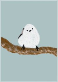 一隻可愛的長尾山雀