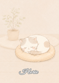 Cozy Lazy Cat: Horie