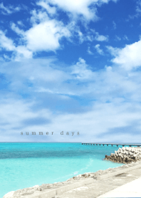 沖縄宮古島 紺碧の海.