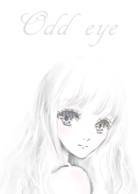 オッドアイの女の子（紫×黄）