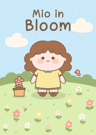 มิโอะในสวนดอกไม้