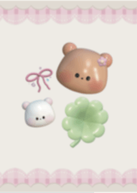 Little bear with lucky clover