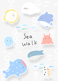 A heartwarming walk in the sea 01_2