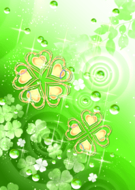 運気アップ♡黄金クローバーと新緑
