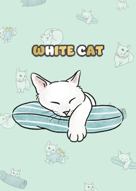 whitecat1 / mint cream