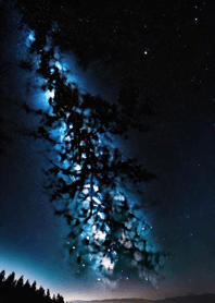 Bright Moon and Dawn d40D09