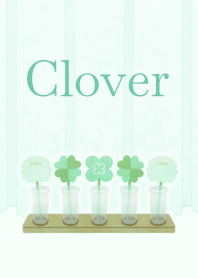 Flower 013-2 (Clover/Mint Green)