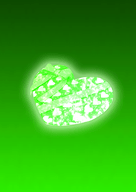 Emerald Present Heart