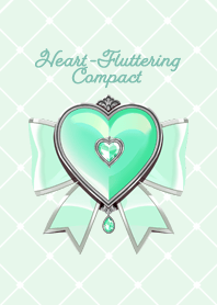 Heart-Fluttering Compact - green