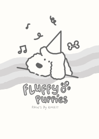 毛茸茸的小狗喜歡爪子