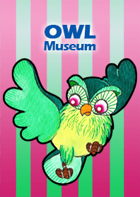 フクロウ 博物館 205 - Spread Wings Owl