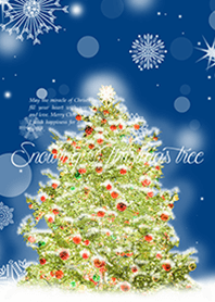 雪降るクリスマスツリー