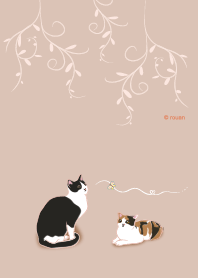 Two cats (Milk tea color)