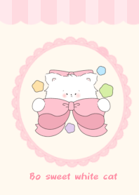 Bo sweet white cat