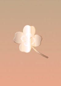 Lucky Clover Topaz Pearl