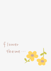 シンプルな黄色い花