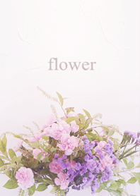 Surrounded by light floral fragrance10.