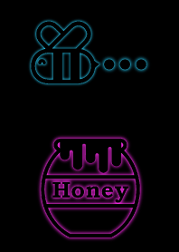 Bee and Honey pot 4