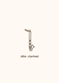 I love alto clarinet simple