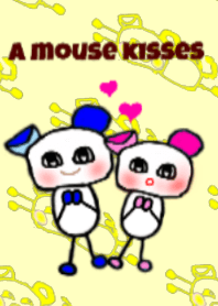 A mouse kisses  