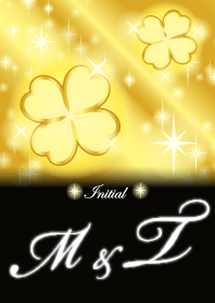 M&T イニシャル 金運UP!ゴールドクローバー