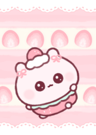 Ucha strawberry cake