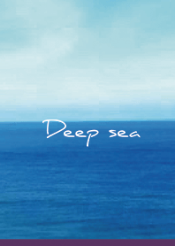 สีม่วง : ทะเลลึกที่สงบเงียบ