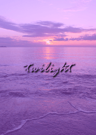Seaside scenery dyed in sublime purple !