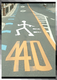 謎の道路標示
