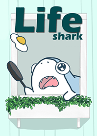 Life of big eyes shark