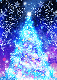 Aurora and Christmas tree from Japan