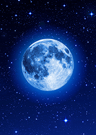 青い満月が輝く夜空✨