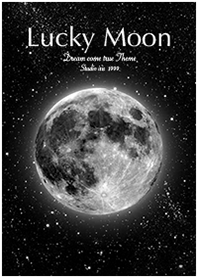 Llucky Moon Black and white#