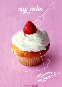 strawberry cup cake