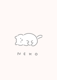 ねてるねこ。クリーム色