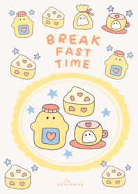 Breakfast time:)
