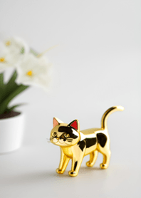 pure gold cat