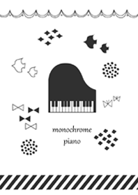 monochlome piano