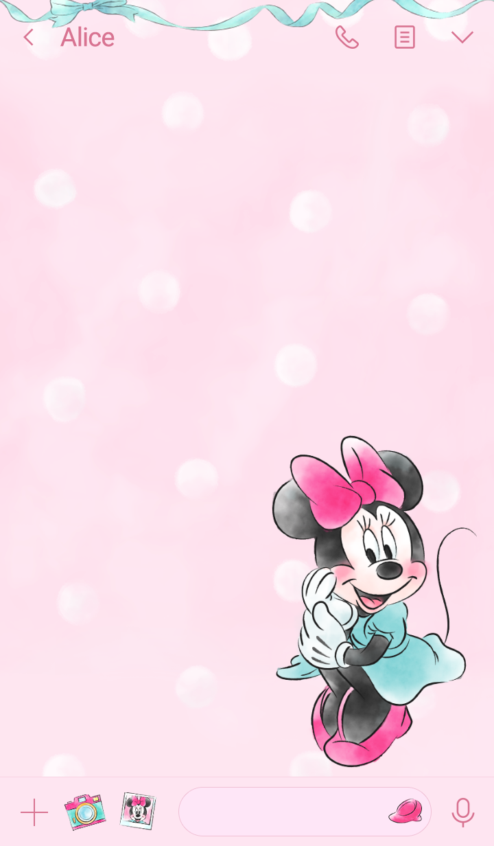 Minnie Mouse: Cute in Pink
