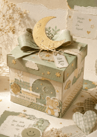 Dreamy Paper Charm